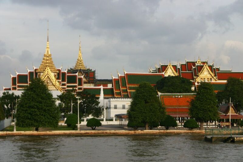 Bangkok: Grand palace and Iconic temple Half-Day Private - Exploring Bangkok’s Cultural Treasures: The Half-Day Private Tour of the Grand Palace & Wat Pho
