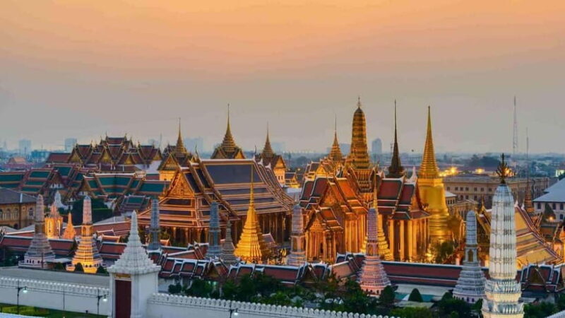 Bangkok: Grand Palace, Emerald Buddha, and Museum Siam Tour - Key Points