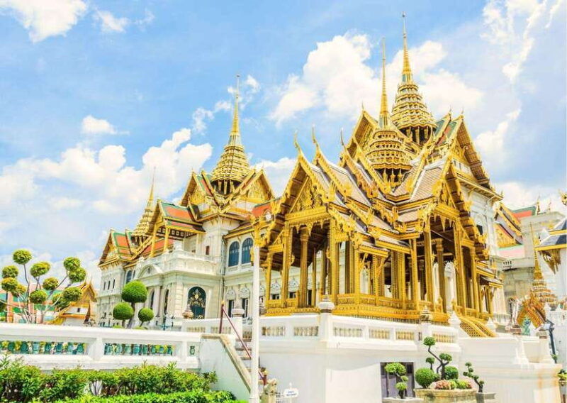 bangkok-grand-palace-emerald-buddha-entry-with-audioguide