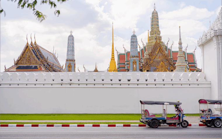bangkok-grand-palace-skip-the-line-entry-ticket