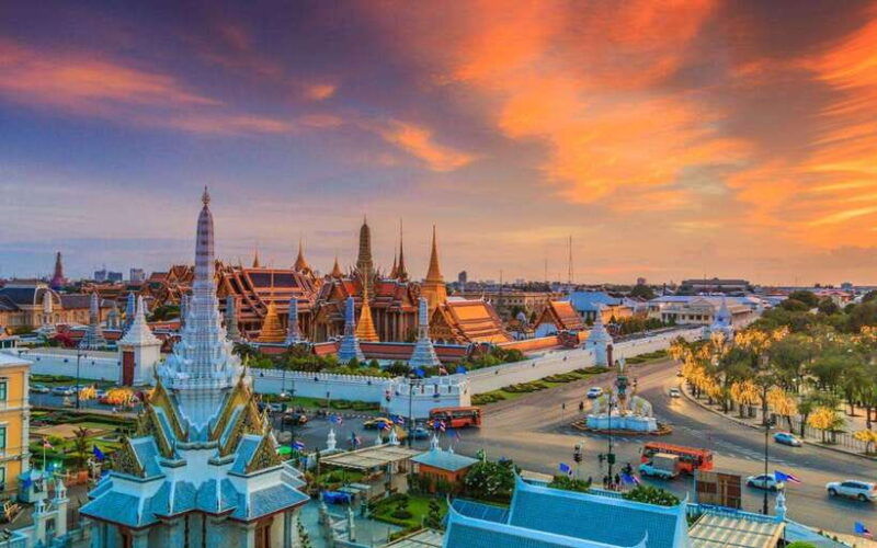 bangkok-grand-palace-wat-arun-giant-buddha-iconic-tour