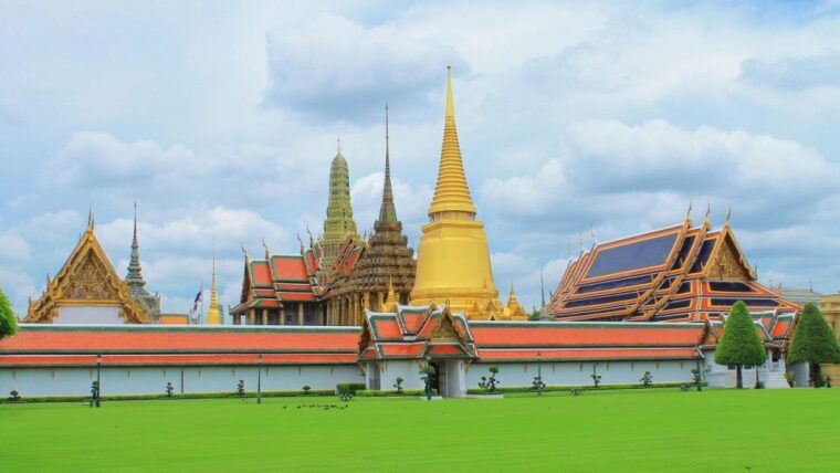 bangkok-grand-palace-wat-pho-half-day-private-tour
