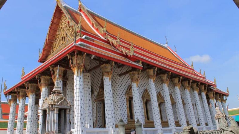 Bangkok: Grand Palace & Wat Pho Private Tour with Guide - A Closer Look at the Itinerary