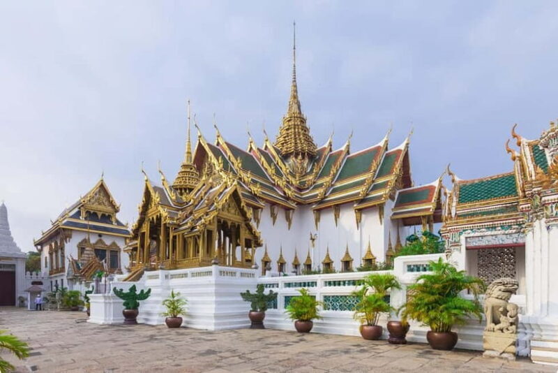 Bangkok: Grand Palace, Wat Pho, Wat Arun Sacred & Local Tour - FAQs
