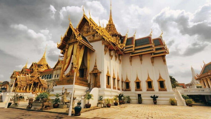 bangkok-grand-palace-wat-phra-kaew-and-wat-trimit-tour
