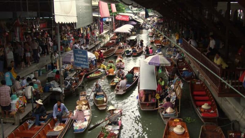 Bangkok highlight: Floating Market, Train Market & Ayutthaya - Practical Details and What to Expect