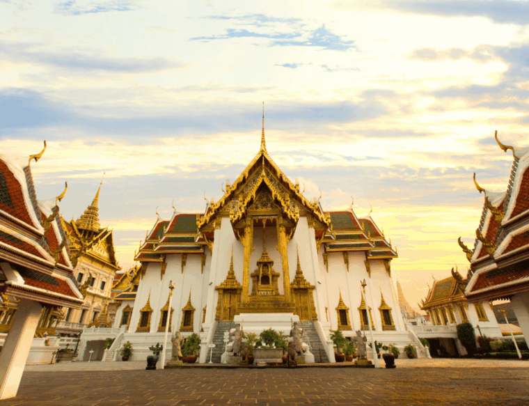 bangkok-highlights-tour-with-grand-palace-floating-market