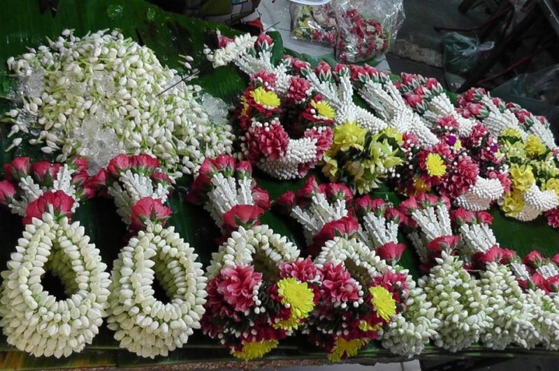 bangkok-historical-temples-tour-hidden-bar-at-sunset