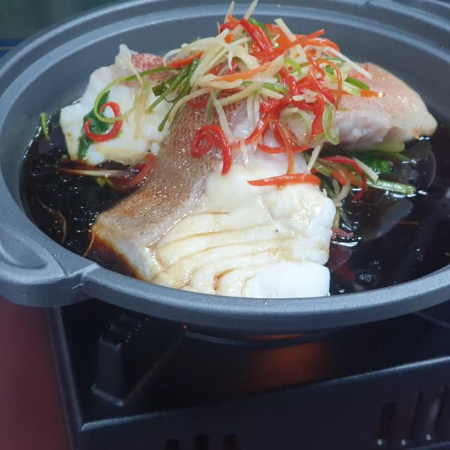 bangkok-jumbo-lobster-riverside-set-packages