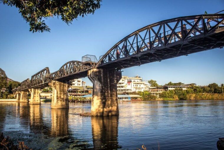 bangkok-kanchanaburi-and-erawan-waterfall-private-tour