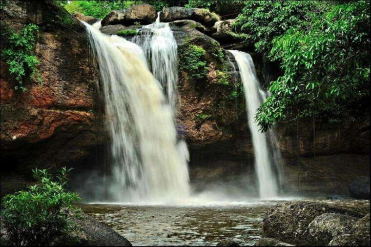 bangkok-khao-yai-nature-trails-heaw-suwat-waterfall