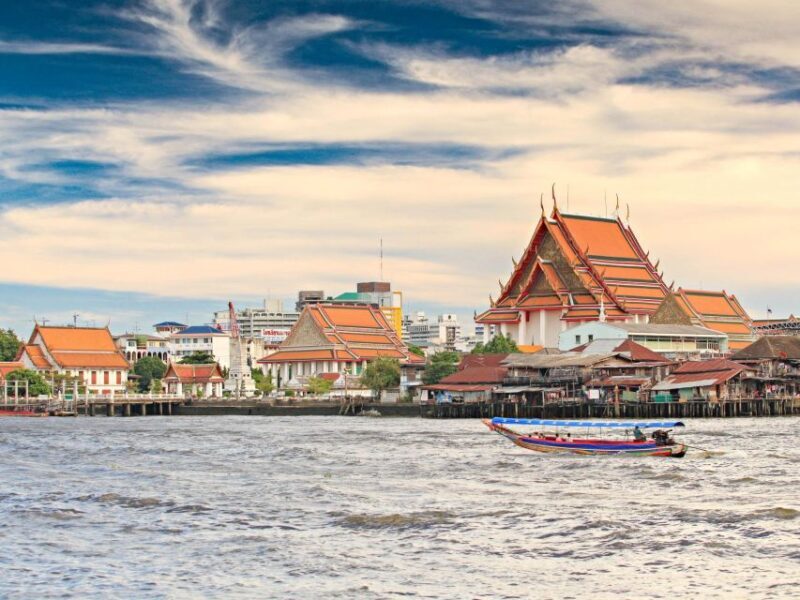 Bangkok: Khlong Toei Market & Bang Krachao Island Bike Tour - The Sum Up