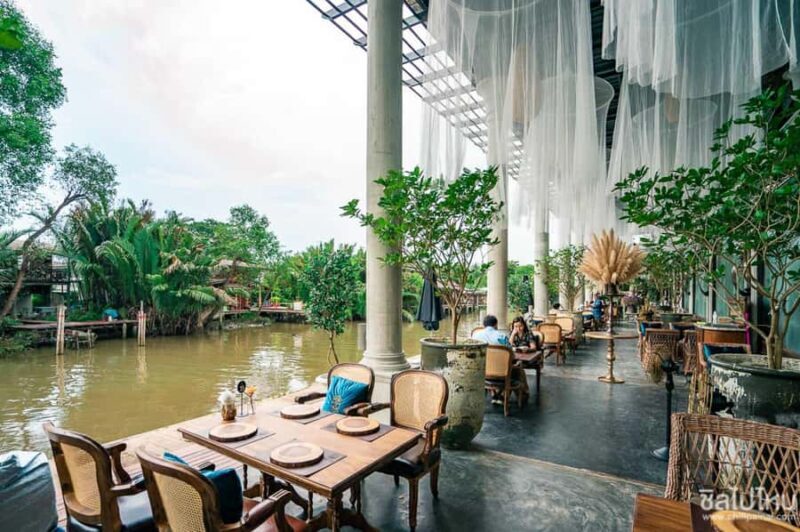 Bangkok: Maeklong Train Market and Floating Market Tour - Discover the Charm of Thailand’s Unique Markets on a Day Tour