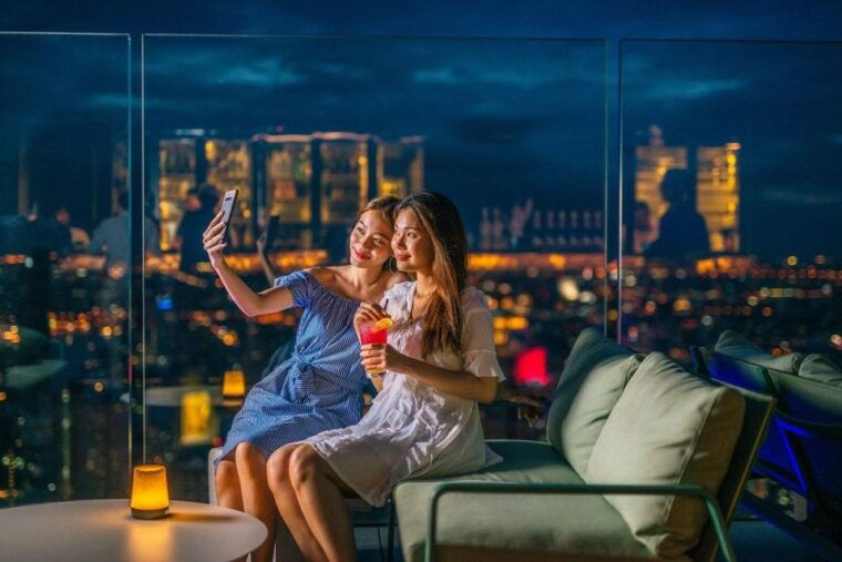 bangkok-mahanakhon-skywalk-entry-ticket-with-options