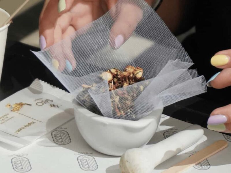 Bangkok: Make your own Thai Inhaler (Yadom) Workshop - Who Should Consider This Experience?