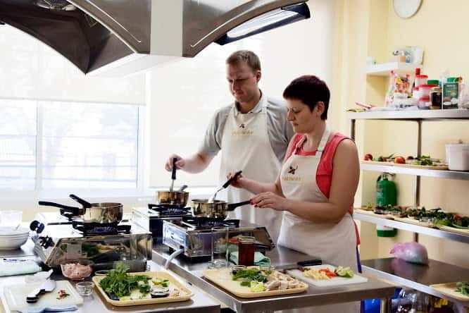 bangkok-maliwan-thai-cooking-class-with-market-tour