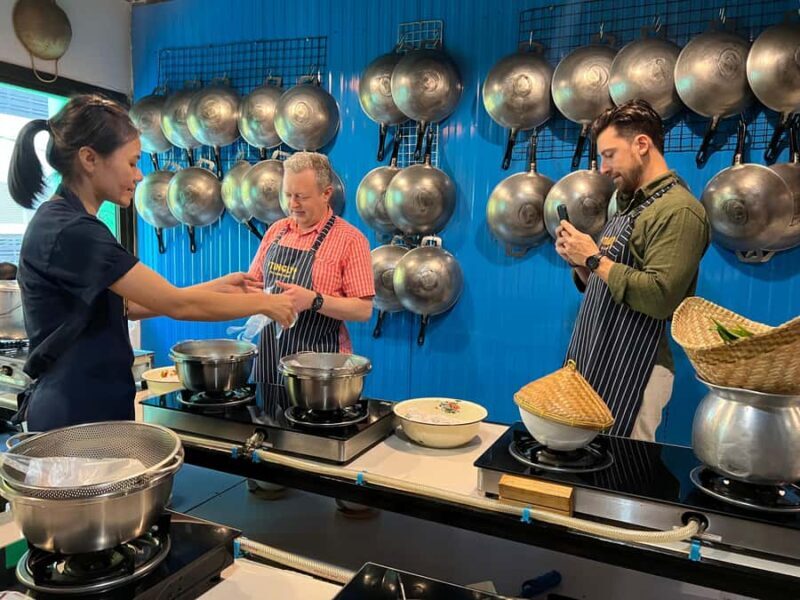 Bangkok: Market Tour, Cooking Class, & Temple Visit - A Complete Breakdown of the Tour Experience