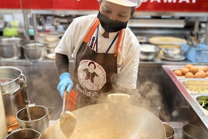 Bangkok Michelin Food Tour by Tuk Tuk (3 Stops, 8 tastings) - Introduction  