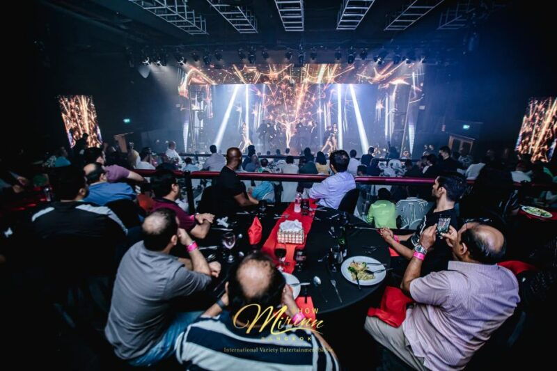 bangkok-mirinn-theatre-cabaret-show-admission-ticket