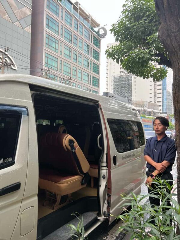 Bangkok: Muay Thai Training & Match at Rajadamnern Stadium - Accessibility & Suitability