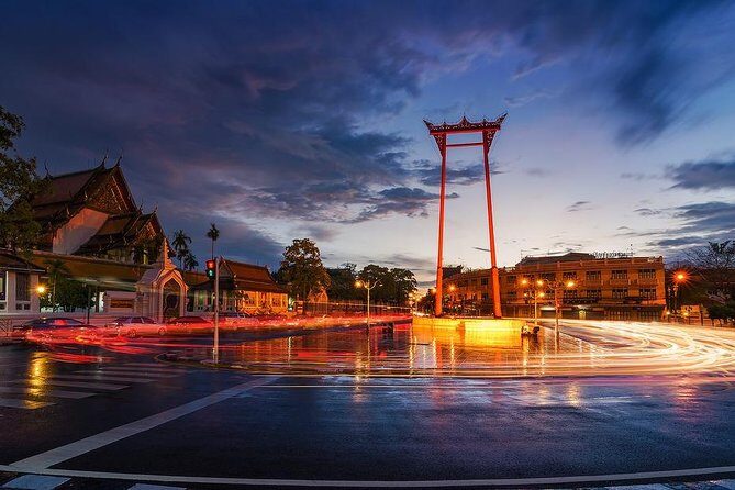 Bangkok Night Tour By TUK-TUK Visiting Wat Pho & Giant Swing (Private) - Exploring Bangkok by Night: A Complete Breakdown