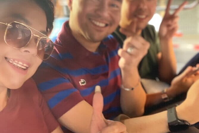 Bangkok Night Tour: Tuk Tuk Street Food Chinatown&Flower Market - An In-Depth Look at the Bangkok Night Tour