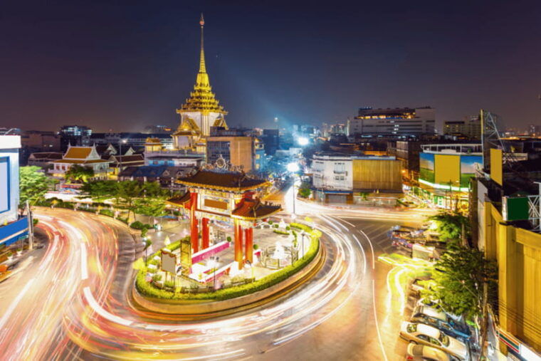 bangkok-night-tuk-tuk-private-tour-of-markets-landmarks