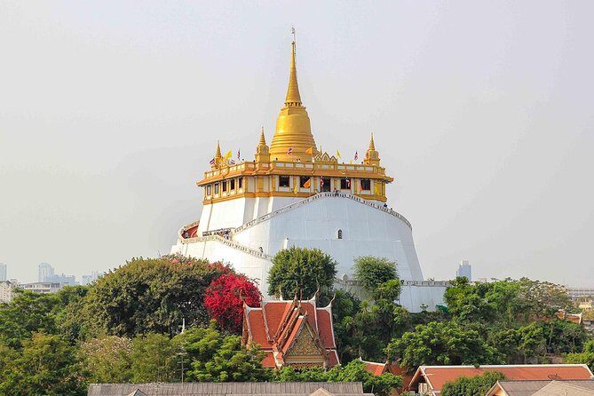 Bangkok Old Town Tour : Wat Suthat, Wat Saket & Wat Ratchanadda - Passing Through Iconic Bangkok