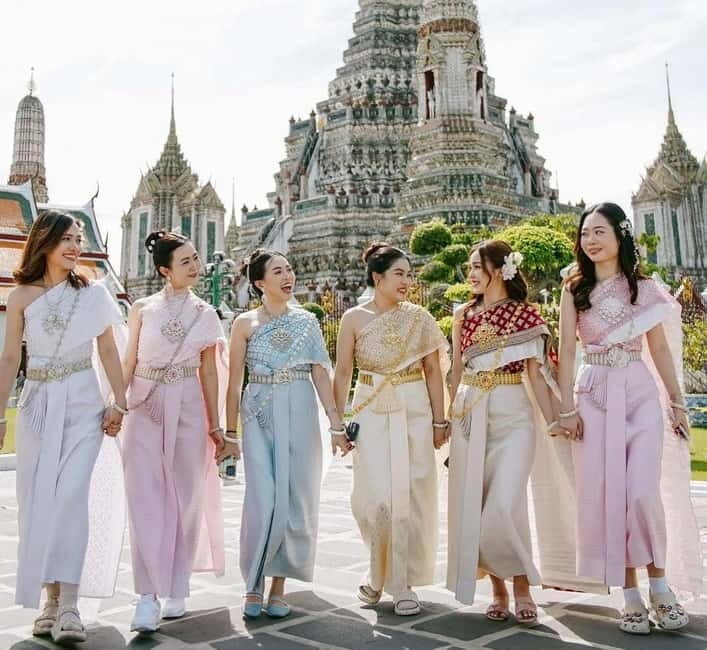 Bangkok: One Day Thai Costume Rental (Gentleman) - Exploring Bangkok in Style and Comfort  