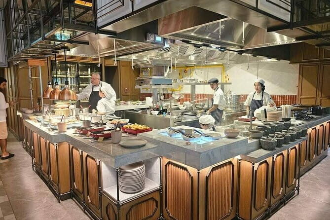 Bangkok Opulence Dinner Cruise Chao Phraya River from ICONSIAM - FAQ