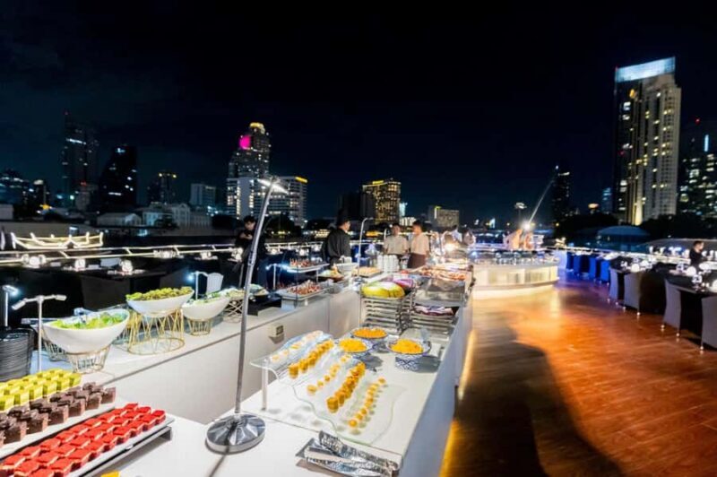 Bangkok: Opulence Luxury Buffet Dinner Cruise with Live Band - Practical Details and Tips