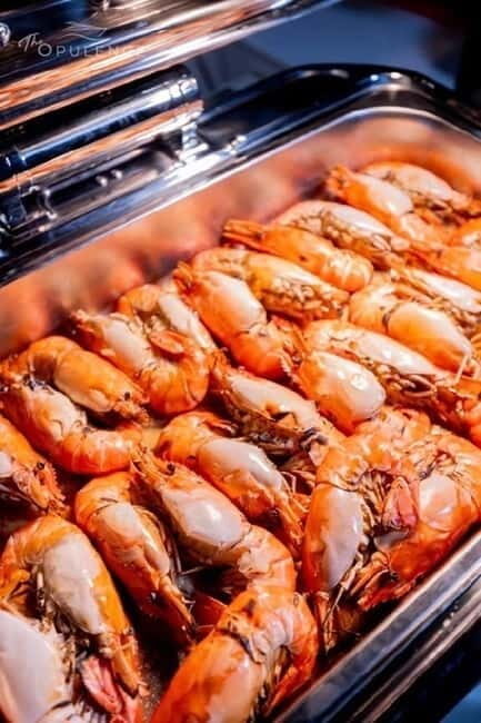 Bangkok: Opulence Luxury River Dinner Cruise - Who Will Love This Cruise?