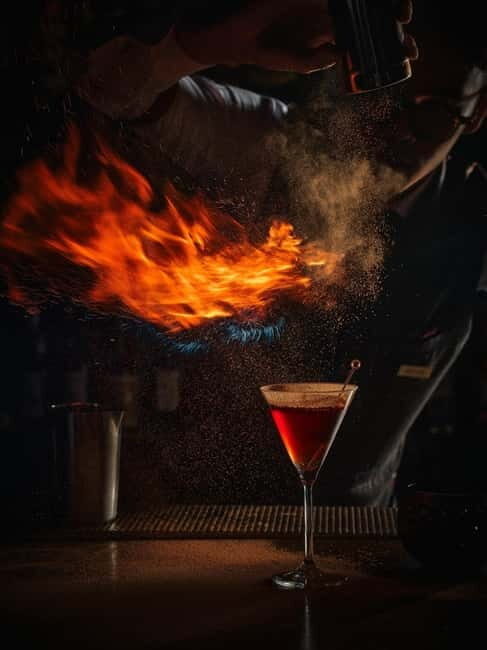 Bangkok: Penthouse Bar + Grill Cocktail Bar at Park Hyatt - Setting the Scene: What to Expect at the Penthouse Cocktail Bar