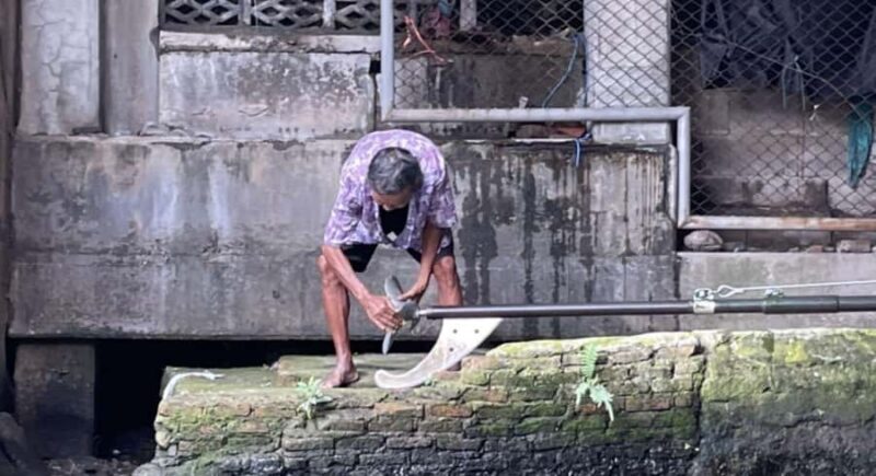 Bangkok : Private Canals Tour & 2 Temple with Hotel Pick Up - Key Points