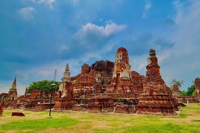 Bangkok Private Car: Ayutthaya Park, Mahathat & Market (8h) - Introduction