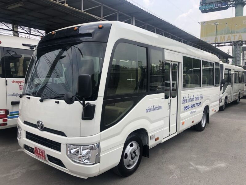 bangkok-private-mini-coach-rental-with-guide