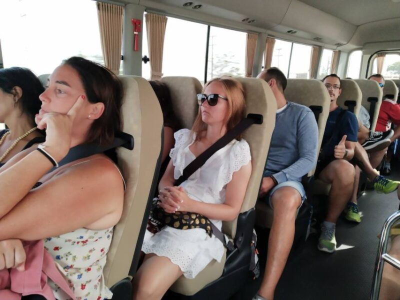 bangkok-private-mini-coach-rental-with-guide