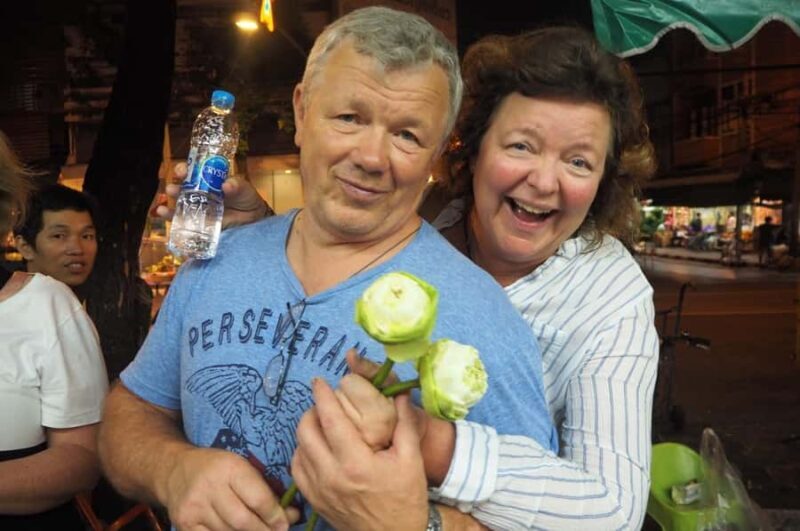 Bangkok: Private Tuk-Tuk Food Tour with Guide - Food Stops and Tasting Highlights