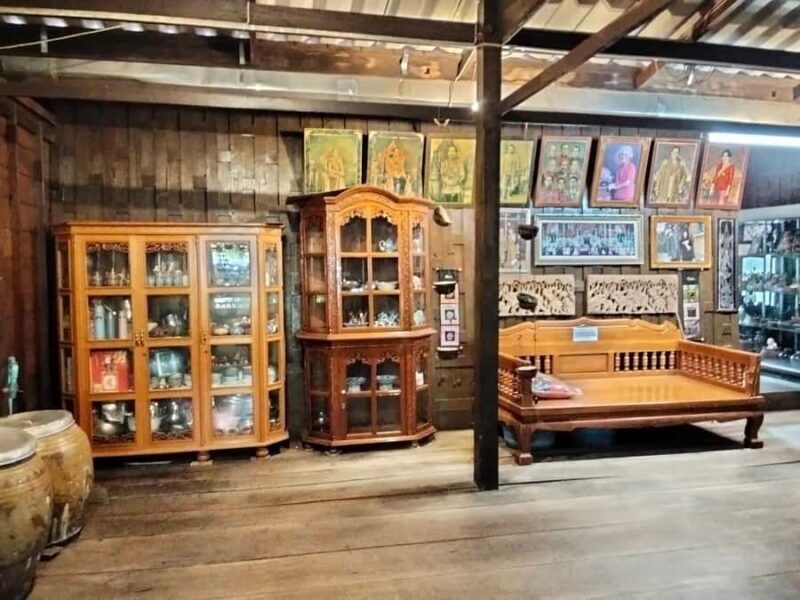 Bangkok: Railway Market & Floating Market Private Tour - What We Loved About This Tour