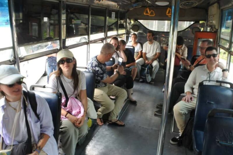 Bangkok Safari: Palace and Temple Tour with Lunch - Key Points