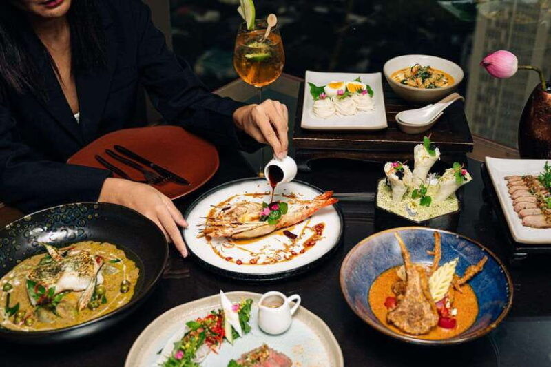 bangkok-saffron-contemporary-thai-signature-fb-package