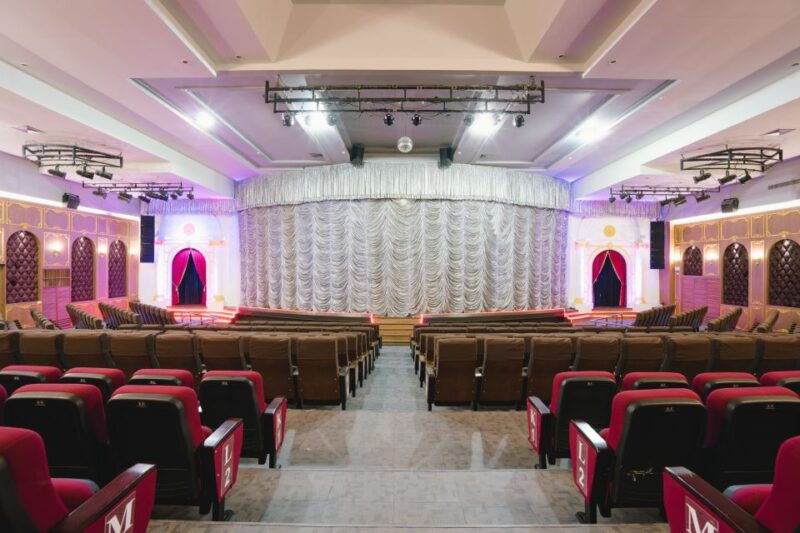 bangkok-skip-the-line-golden-dome-cabaret-show-tickets