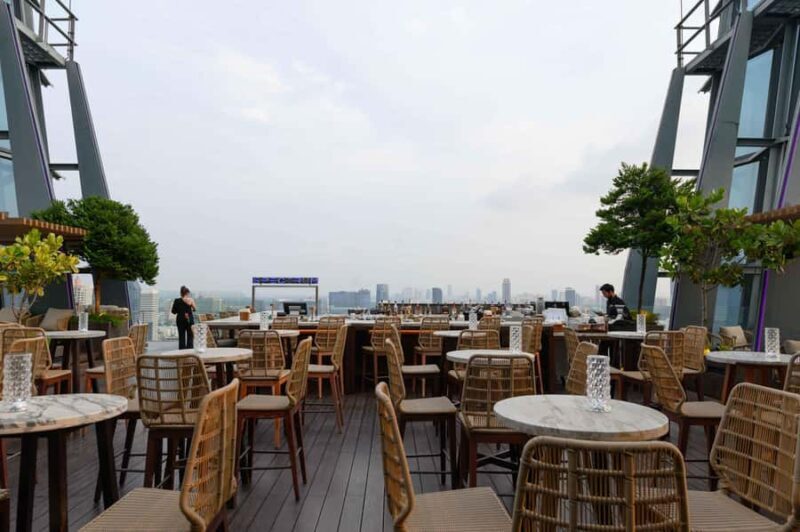Bangkok: Spectrum Rooftop at Hyatt Regency Sukhumvit - Key Points
