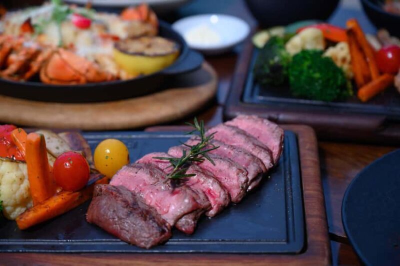 Bangkok: Spectrum Rooftop at Hyatt Regency Sukhumvit - Who Will Love This Experience?