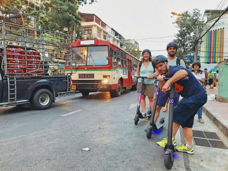 bangkok-street-art-e-scooter-tour-of-chinatown