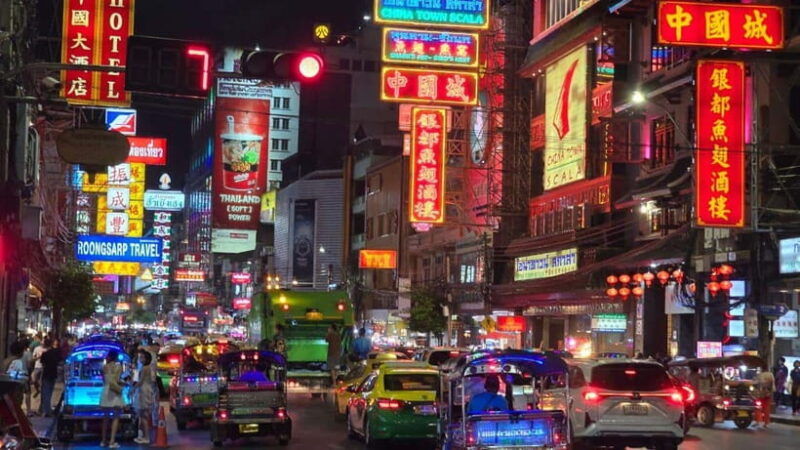 bangkok-street-food-tasting-tour-at-night