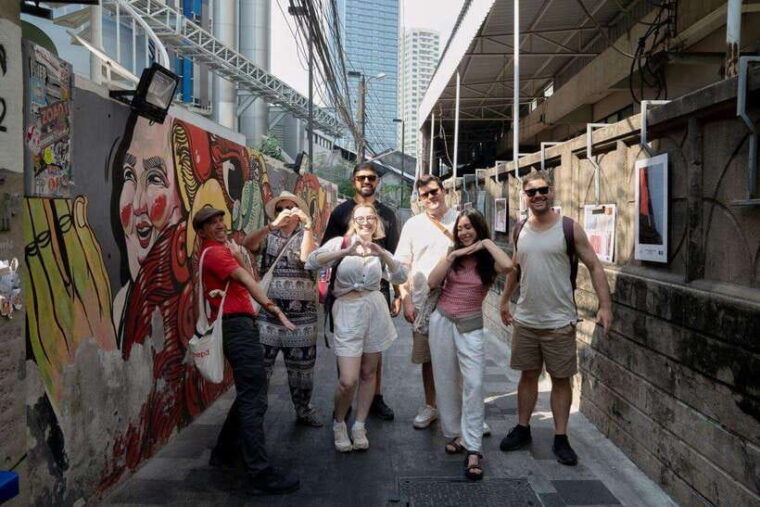 bangkok-talad-noi-hidden-gems-street-food-adventure