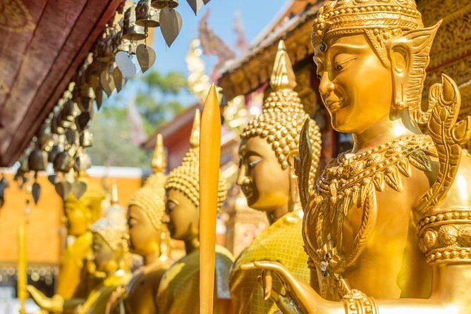 Bangkok Temple, City and Gems Gallery Tour - A Closer Look at the Bangkok Temple, City and Gems Gallery Tour