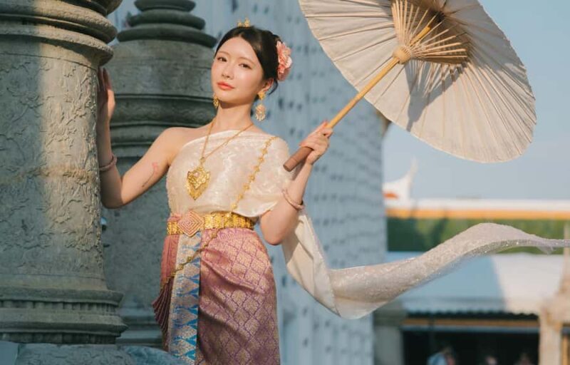 Bangkok: Thai Costume Photoshoot at Wat Arun - Key Points