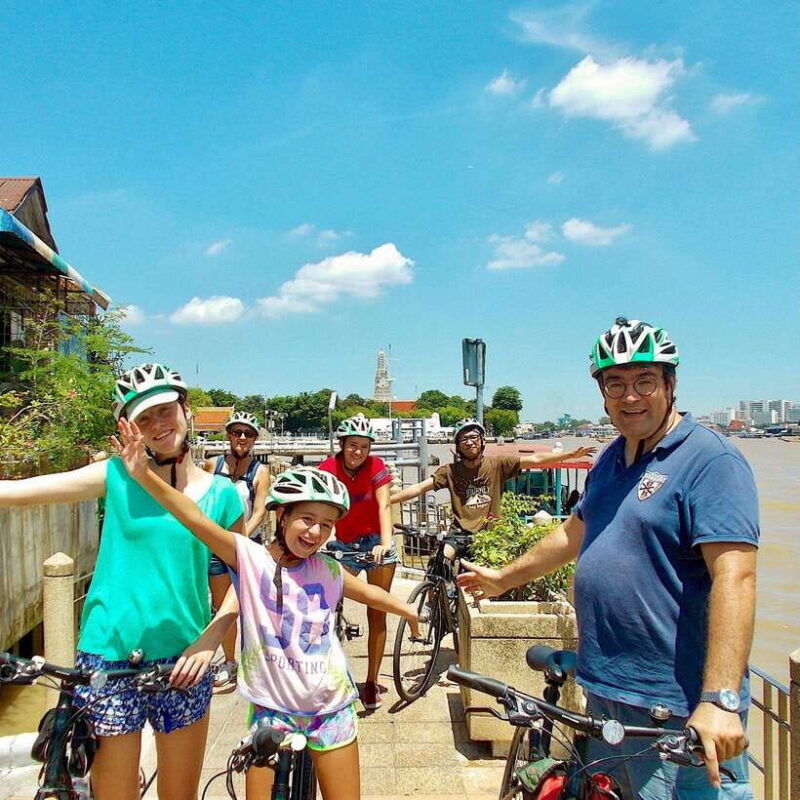 bangkok-thai-culture-and-local-life-guided-bike-tour